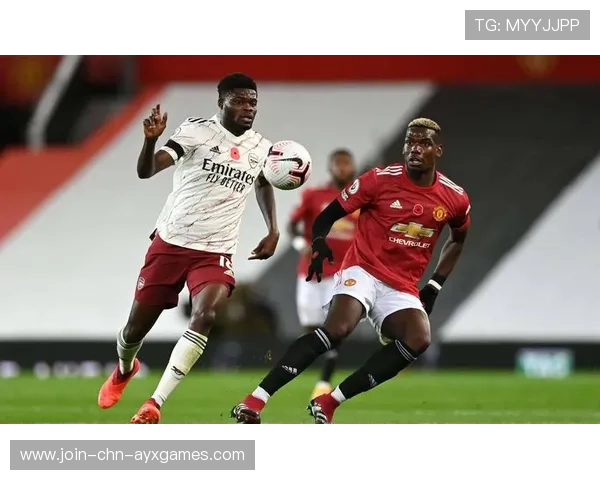 曼联边路长驱突破，博格巴助攻形成绝佳机会